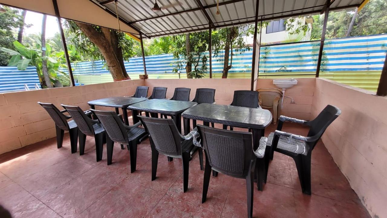 Happy Holiday Alibaug Hotel Alībāg Ngoại thất bức ảnh